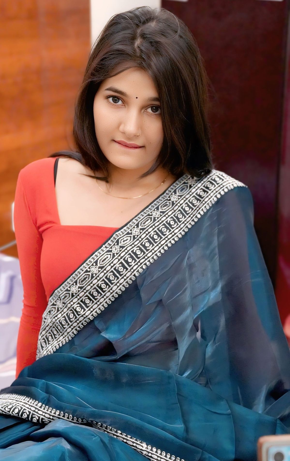 Indore housewife Call Girl